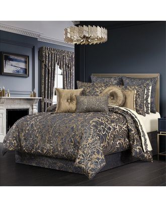 J. Queen New York Glimmerstone Comforter Set