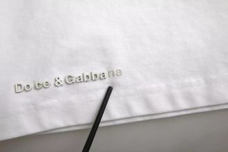 Dolce & Gabbana White Logo Embossed Cotton Crewneck Mens T-shirt (Pre-Owned)