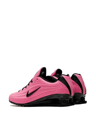 Nike Shox Z Sneaker - Pink