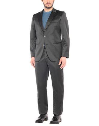 Tombolini TRAJES Y CONJUNTOS - Trajes en YOOX.COM