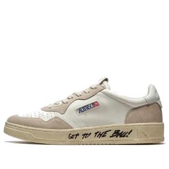 Autry Autry Medalist Leather Low Lettering Get Out The Ball - Beige AULM-LD01