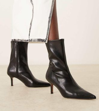 Asos Rosalind - Stivaletti neri con tacchetto a spillo e pianta larga-Nero