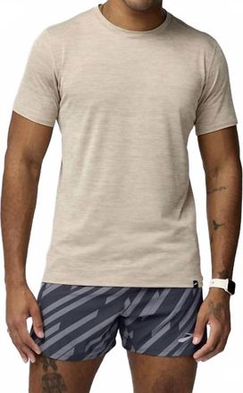 Brooks Luxe Short Sleeve Shirt In Heather Sand Dune