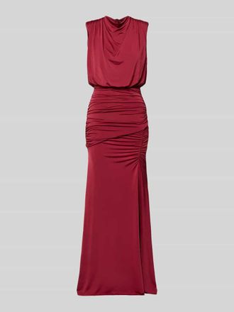 Lipsy Abendkleid mit Drapierungen und Wasserfall-Ausschnitt in Bordeaux, Gr&ouml;&szlig;e 34
