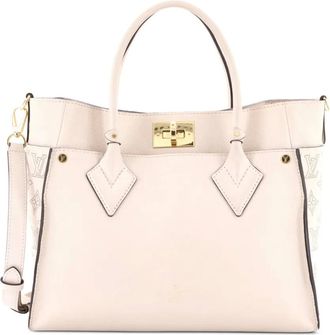 Louis Vuitton On My Side Mahina Leather MM tote bag - Beige