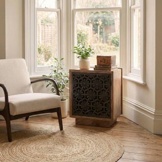 Furniturebox Rainier Square Walnut Wood Decorative Side Table