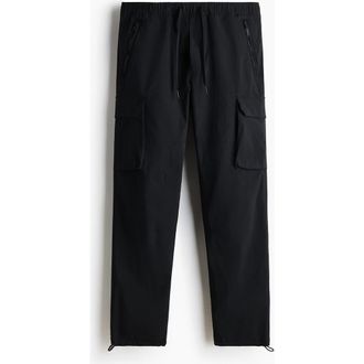 H&M Regular Fit Nylon Cargo Trousers in Black at Nordstrom, Size Xx-Large