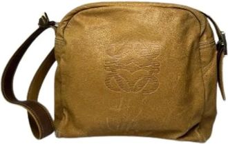 Loewe Pre-owned Cross Body Bags, female, Brown, Size: ONE SIZE Pre-owned Leather Shoulder Bag