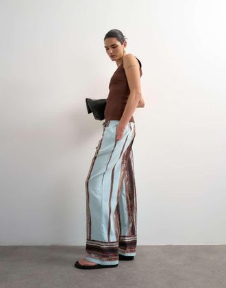 Topshop Pantaloni dritti in lino blu a righe effetto dipinto con fondo ampio-Multicolore