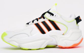 adidas Originals Magmur Runner Womens - White - Size UK 7.5
