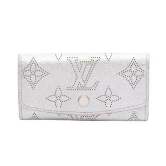 Louis Vuitton Pre-owned Accessories, female, Gray, Size: ONE SIZE Pre-owned Multicle 4 Monogram Mahina Leather Key Case