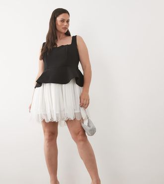 Asos Curve - Vestito corto monocromatico nero e bianco con gonna in pizzo sangallo-Multi