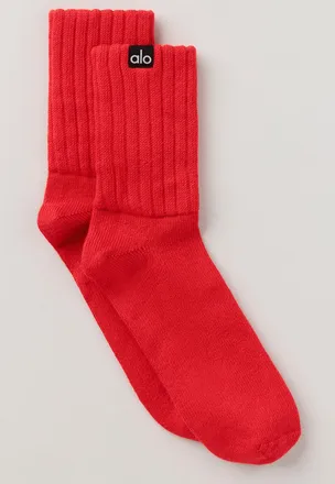 Alo | Half-Crew Scrunch Socks in Bright Red, Size: Medium