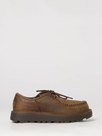 UGG Loften Chukka Boots in Oiled Leather with an Internal Wool Lining