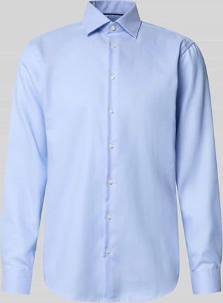 Christian Berg Regular Fit Businesshemd aus Baumwolle mit Kentkragen in Bleu, Größe 39/40