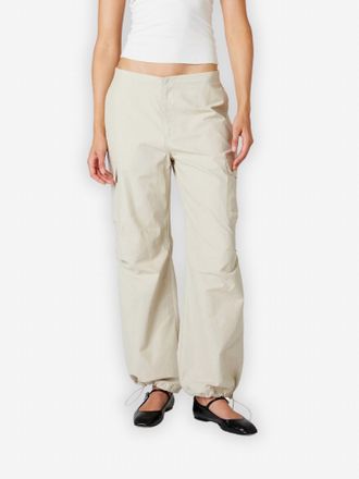 Nia Ludlow Parachute Pant In Stone