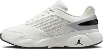 Nike Jordan Womens Jordan Trunner Flow Shoes in White | IQ0701-101