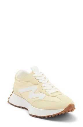 Steve Madden Campo Sneaker in Yellow at Nordstrom Rack, Size 6.5