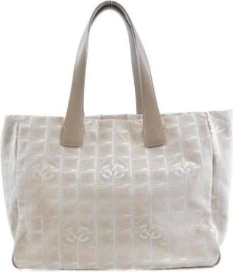 Chanel Pre-owned Tote Bags, female, Beige, Size: ONE SIZE Pre-owned Nylon chanel-bags