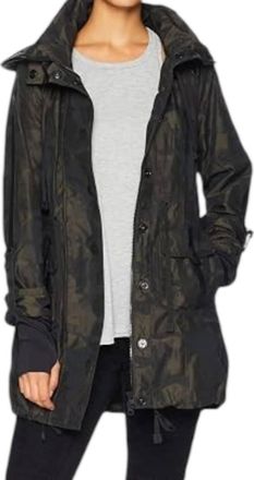 Blanc Noir Camo Anorak Jacket In Green
