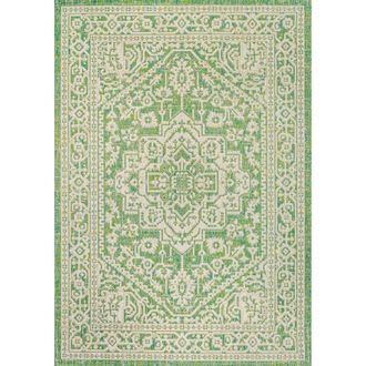 Jonathan Y Designs Sinjuri Medallion Textured Weave Indoor/Outdoor Area Rug in Cream/green at Nordstrom, Size 5Ft 0In X 8Ft 0In