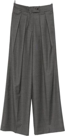 Nine In The Morning Sandra Palace 2 Pences T. v