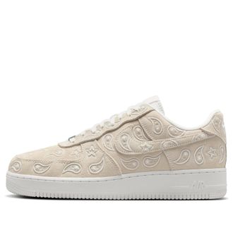 Nike Air Force 1 Low Paisley IU2363-100