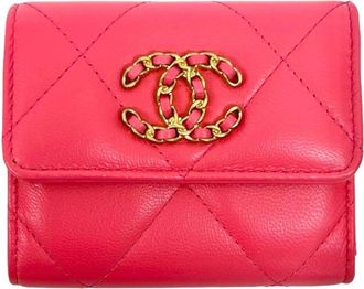 Chanel Pink Leather Wallet (Tri-Fold) (Pre-Owned)