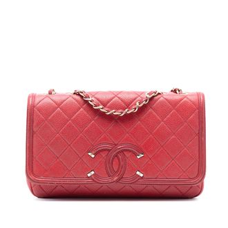 Chanel Tweedhands Medium Gequilted Kaviaar CC Filigree Flap