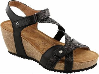 Taos Womens Julia Leather Sandal In Black