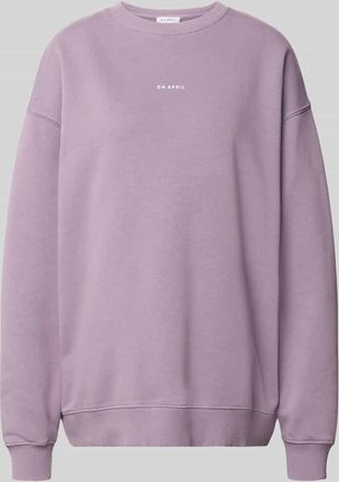Oh April Oversized Sweatshirt mit Rundhalsausschnitt und Logo in Aubergine, Gr&ouml;&szlig;e XS