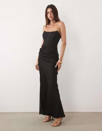 Forever New vestito lungo nero senza spalline con corpino a corsetto e drappeggio