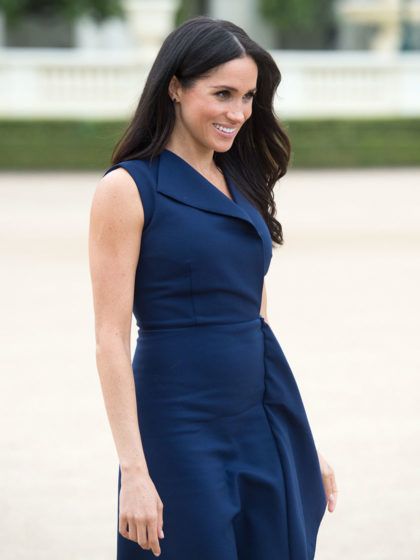 Impariamo da Meghan: 5 regole per riciclare i vestiti estivi in inverno