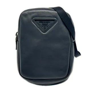 Prada Black Leather Shoulder Bag (Pre-Owned)