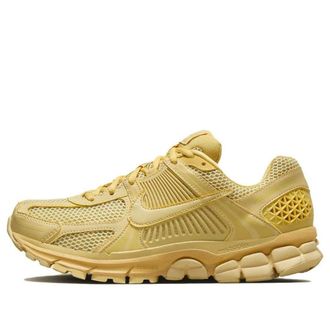 Nike (WMNS) Nike Air Zoom Vomero 5 Saturn Gold FQ7079-700