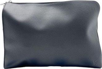 Louis Vuitton Black Noir Leather Clutch Bag Pochette (Pre-Owned)
