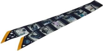 Herm&egrave;s Pre-owned Scarves, female, Blue, Size: ONE SIZE Pre-owned Silk Scarf