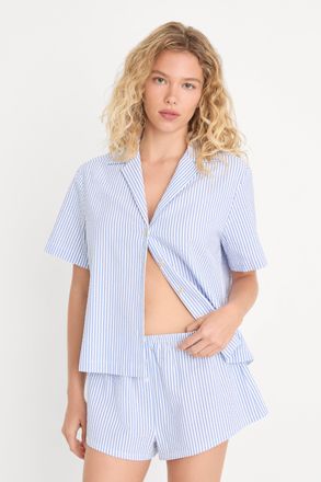 Good American Womens The Camp Shirt | Blue Stripe Seersucker, Size Medium | Good American by Khlo&Egrave; Kardashian