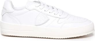 Philippe Model Witte leren sneakers met perforaties - Dames - Sneakers - Wit - 38 EU - Leer - Schoenen