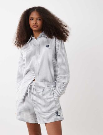 Polo Ralph Lauren Wimbledon Capsule - Pantaloncini a pieghe bianchi a righe con stemma ricamato in coordinato-Bianco