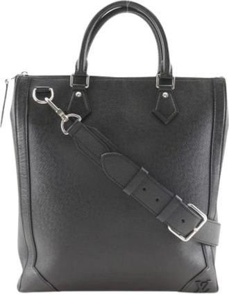 Louis Vuitton Pre-owned Tote Bags, male, Black, Size: ONE SIZE Pre-owned Vertical Taiga Tote Bag