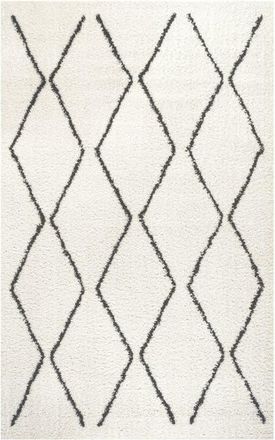 Jonathan Y Designs Catala Moroccan Diamond Shag Area Rug in White/gray at Nordstrom, Size 2Ft 0In X 8Ft 0In