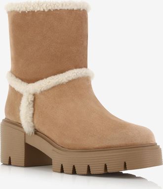 Stuart Weitzman Gef&uuml;tterte Wildlederstiefeletten Lennox 30