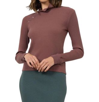 La Made Andre Long Sleeve Snap Turtleneck Top In Hazelnut