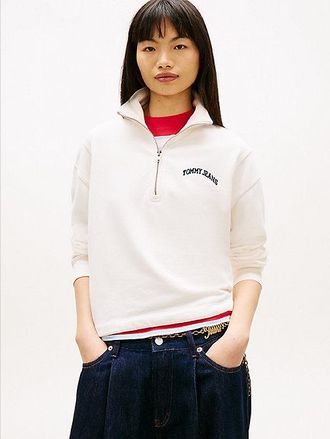 Tommy Hilfiger Logo Embroidery Relaxed Quarter-Zip Sweatshirt