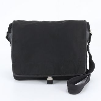 Prada Black Leather Nylon Messenger Bag Shoulder Bag (Pre-Owned)