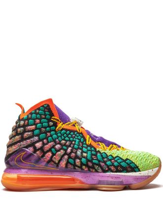 Nike Sneakers alte Lebron 17 - Viola