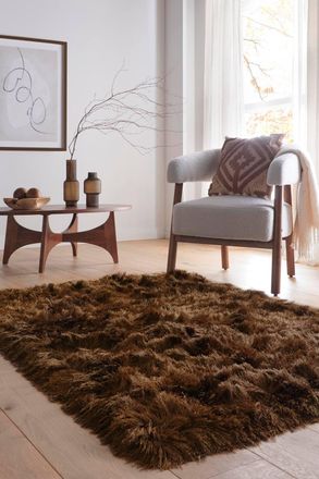 Origin Store s Glamour Deluxe Mocha in Brown | Size: 120 cm x 170 cm