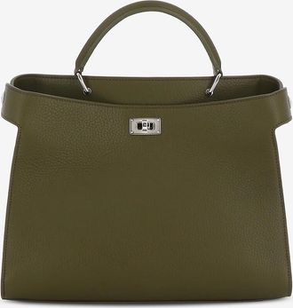 Michino Trapezförmige Handtasche aus genarbtem Leder Lutece