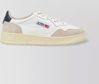 Autry leather medalist low-top sneakers